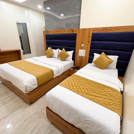 Hotel National - Grant Road Мумбаї Екстер'єр фото