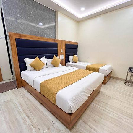 Hotel National - Grant Road Мумбаї Екстер'єр фото