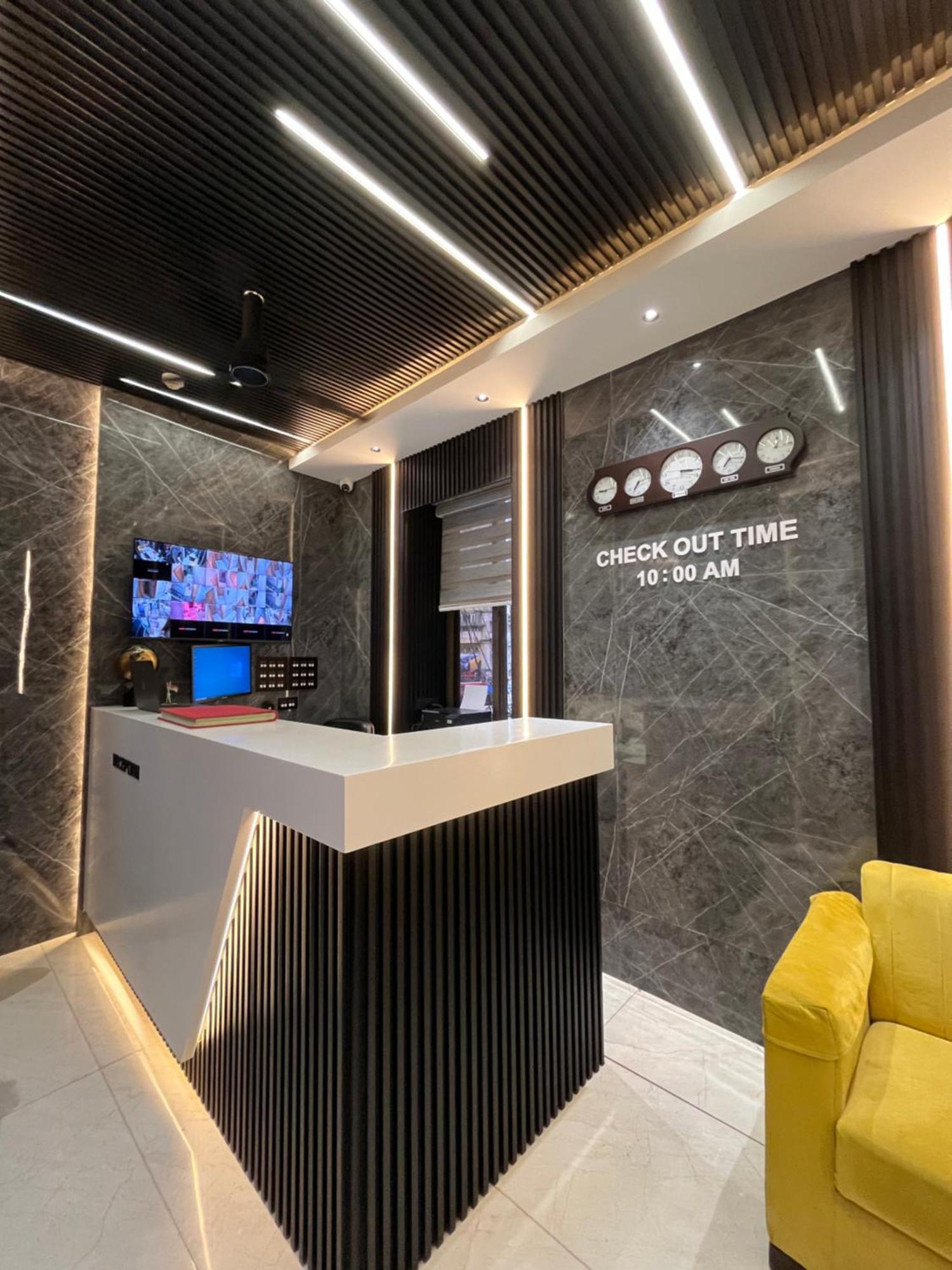 Hotel National - Grant Road Мумбаї Екстер'єр фото