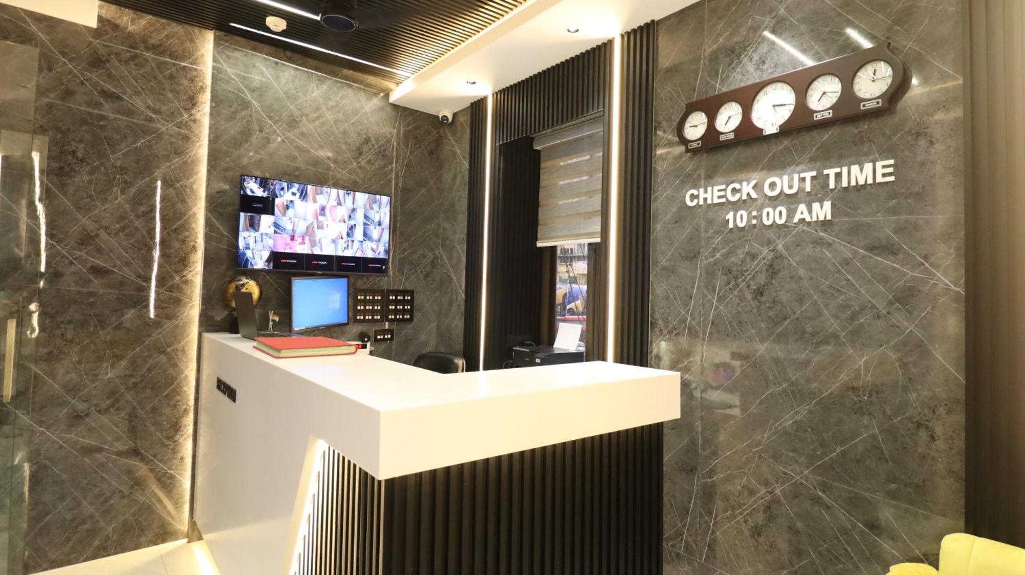 Hotel National - Grant Road Мумбаї Екстер'єр фото