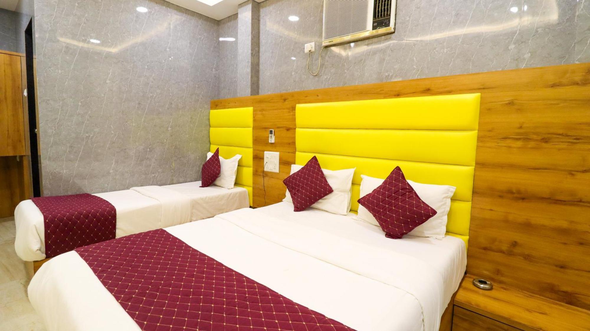 Hotel National - Grant Road Мумбаї Екстер'єр фото