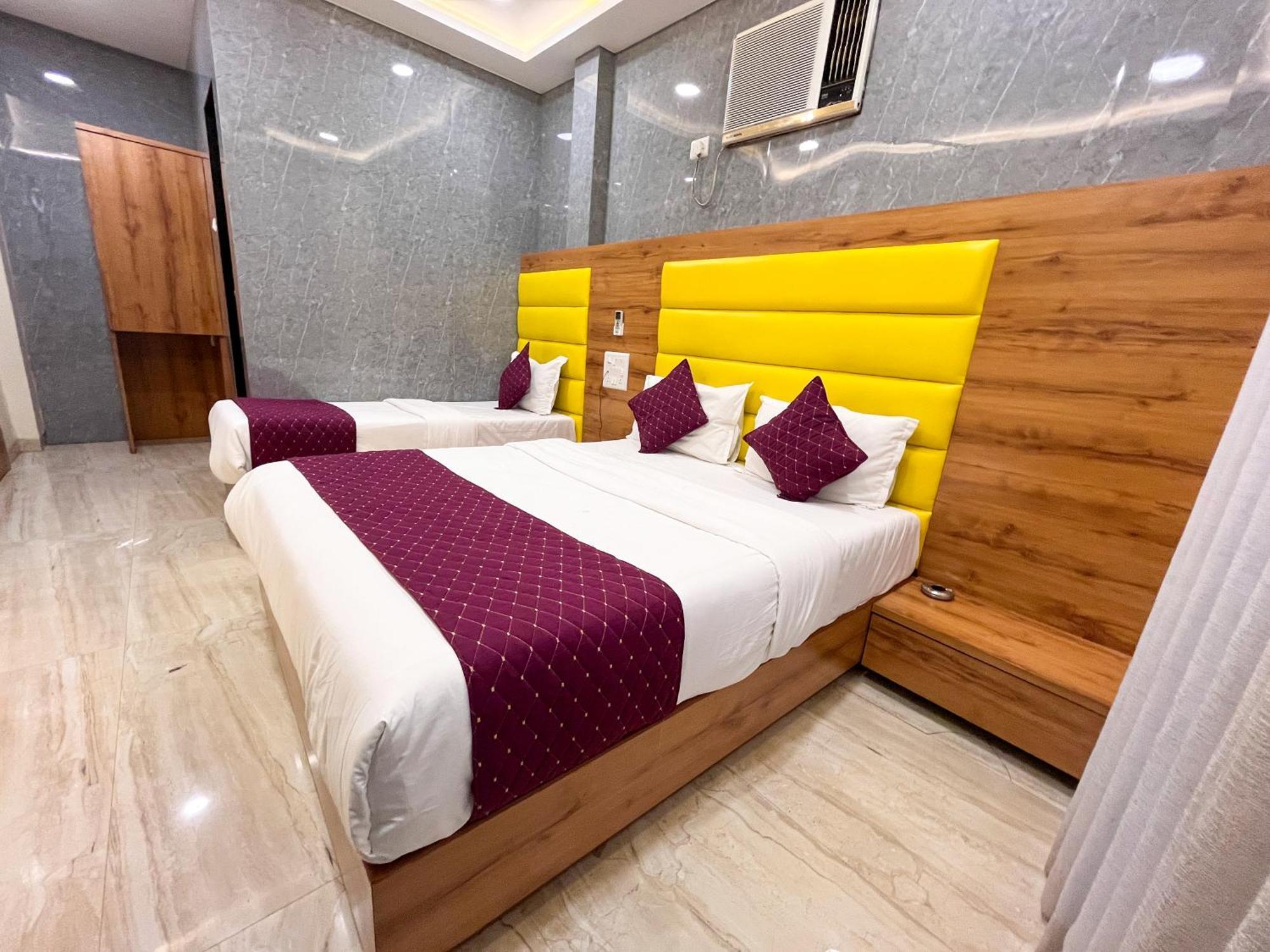Hotel National - Grant Road Мумбаї Екстер'єр фото